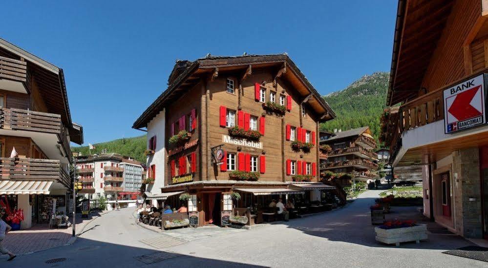 Hotel Walliserkanne Grächen Exterior foto